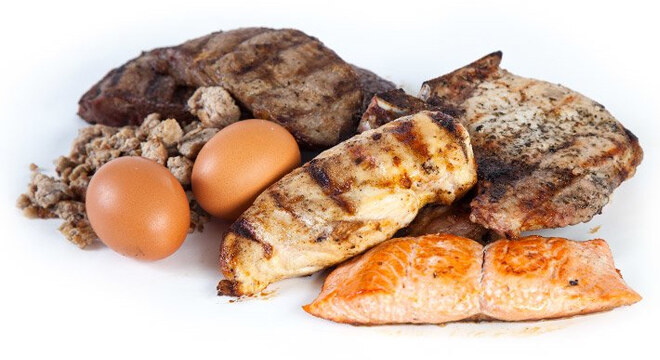 Защо се консумира толкова малко протеин в кето диетата?