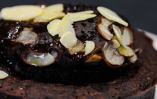 Шоколадова торта с бадемов крем – Рецепти Белчо Христов